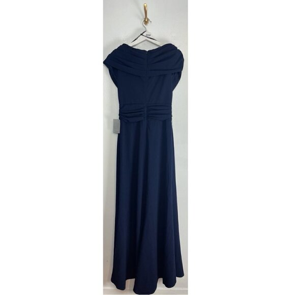 TADASHI SHOJI Crepe V-Neck Gown in Navy Size Medium NWT - Picture 9 of 13